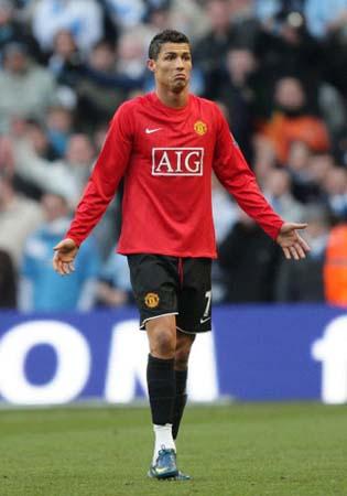 记者：萨拉赫确认不去客场踢欧冠，周末对阵海鸥回归（名记：萨拉赫确认缺席欧冠客场，周末战海鸥将回归）