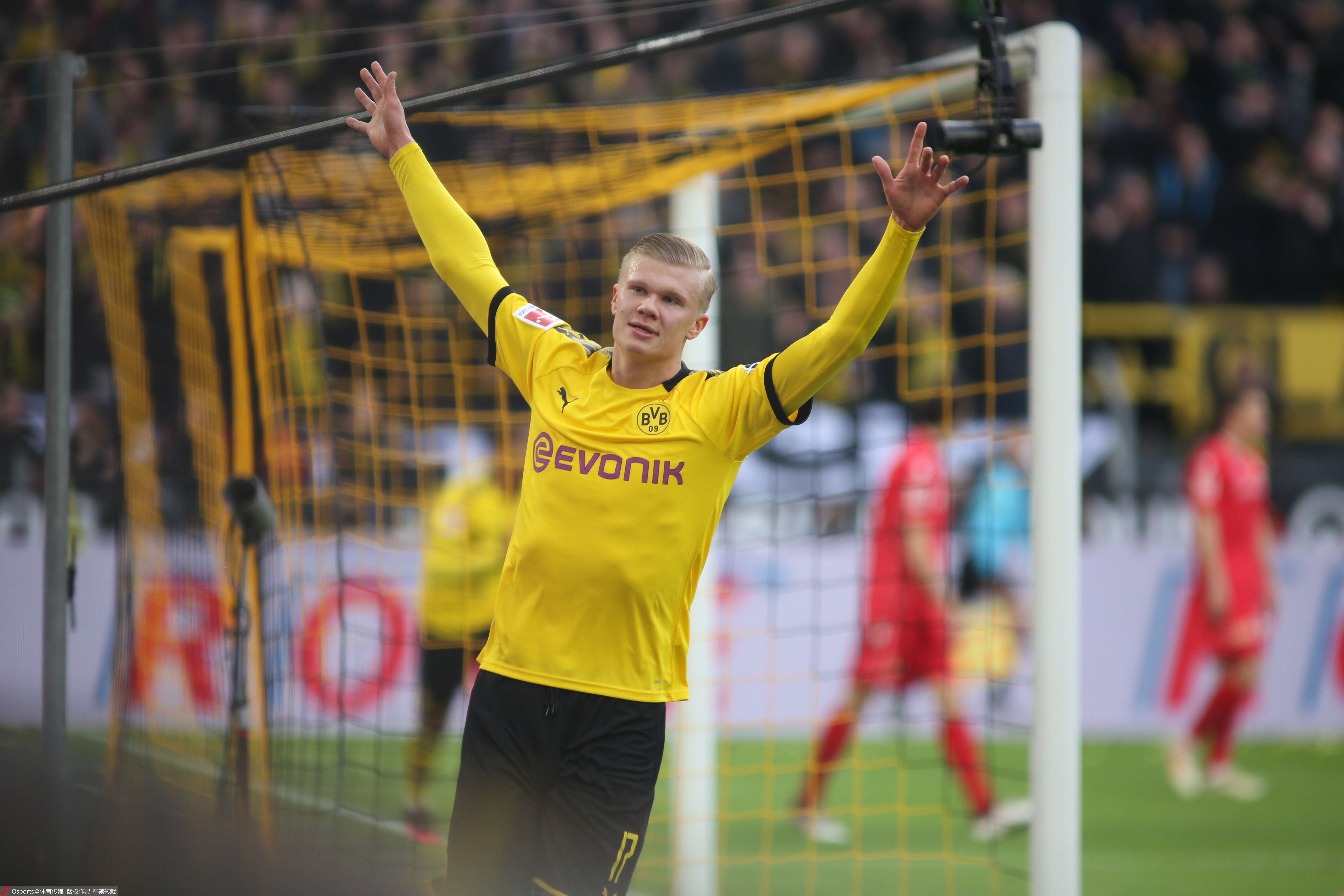 弗里克：亚马尔这个月该不该去国家队？这不是我的问题（弗里克谈亚马尔本月是否入选国家队：不由我做主）