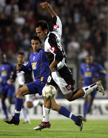 迈阿密vs纽约城全场数据：控球率51-49，射门8-5（迈阿密与纽约城全场数据对比：控球51%比49%，射门8比5）