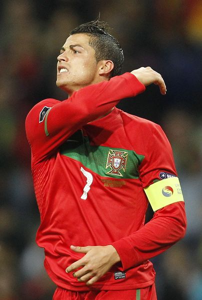 跟队：米兰与普利希奇的续约谈判搁置，可能会直接激活续约条款（随队记者：米兰与普利希奇续约谈判暂停，或直接触发续约选项）