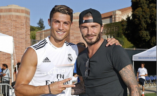 同名同命，皇社、埃瓦尔两位同名且曾同队的旧将今年先后辞世（同名曾为皇社、埃瓦尔并肩的两位旧将今年相继离世）