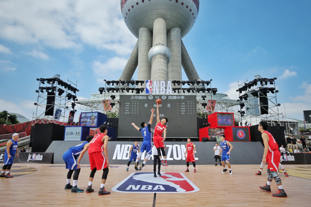 西甲报告：毕尔巴鄂竞技部分球迷多次辱骂维尼修斯和阿森西奥（西甲通报：毕尔巴鄂竞技部分球迷屡次辱骂维尼修斯与阿森西奥）