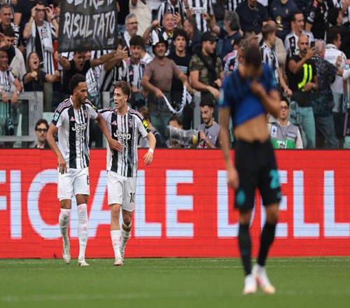 利雅得胜利客战新未来城体育：C罗PK拉卡泽特；菲利克斯首发（利雅得胜利客场挑战新未来城体育：C罗对决拉卡泽特，菲利克斯首发登场）