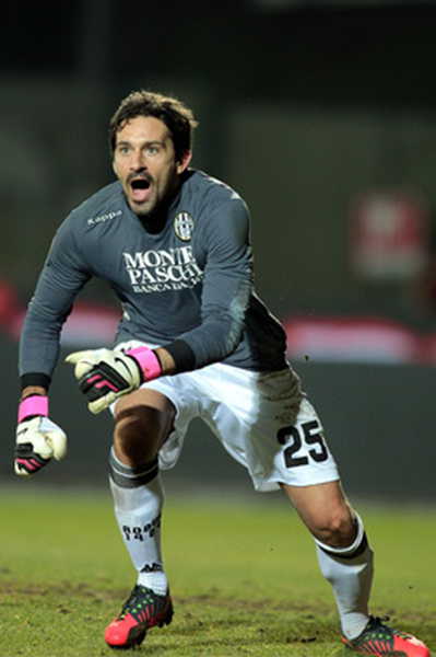 WTT总决赛：王楚钦4-3逆转战胜松岛辉空，晋级八强（WTT总决赛：王楚钦完成逆转，4-3力克松岛辉空闯入八强）