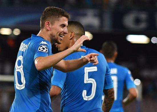 张伯霖：自己进几个球无所谓，只要球队能小组第一出线就行（张伯霖：个人进球不重要，球队小组头名出线才是关键）