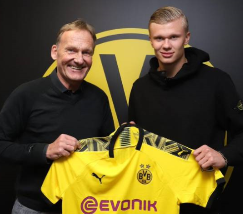 德泽尔比：目前没人比加图索更适合执教意大利队（德泽尔比：加图索是现阶段意大利队主帅最佳人选）