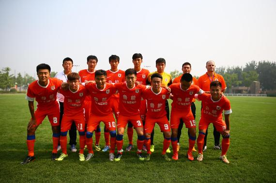 世体：巴萨仍考虑签格里马尔多；坎塞洛、穆尼奥斯也愿意加盟（世体：巴萨仍在追逐格里马尔多，坎塞洛与穆尼奥斯也愿加盟）