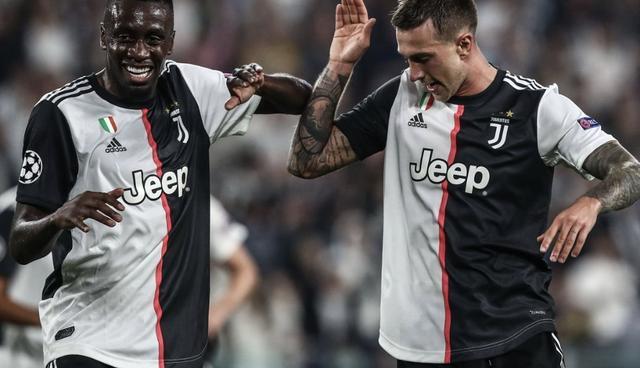 FIFA最佳阵投票：凯恩的专家组得分为0，C罗6分、梅西3分（FIFA最佳阵评选结果：专家给凯恩0分，C罗6分、梅西3分）