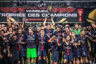 皮克：巴萨本赛季能竞争所有赛事的冠军，包括欧冠在内（皮克称巴萨本季有实力争夺各项冠军，欧冠亦在其中）