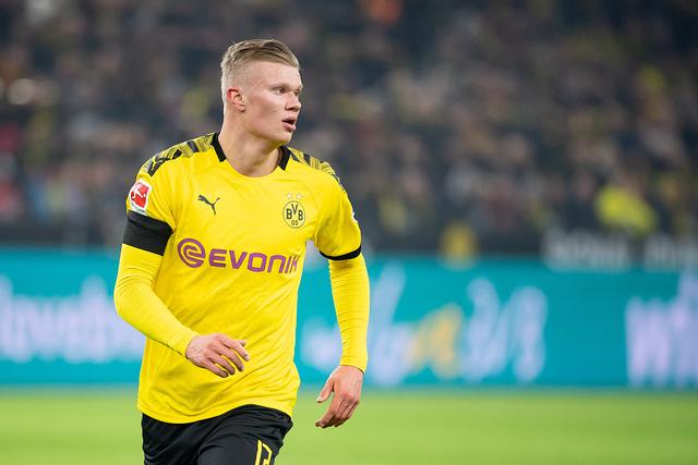 队报评法甲第14轮最佳阵：托万助朗斯登顶领衔，巴黎无人入选（《队报》评选法甲第14轮最佳阵容：托万领衔助朗斯登顶，巴黎无一人上榜）