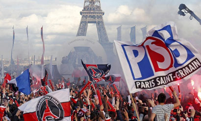 因排名垫底多名球员家人遭死亡威胁，佛罗伦萨官方表示谴责（球队垫底致多名球员家属遭死亡威胁，佛罗伦萨俱乐部发声谴责）