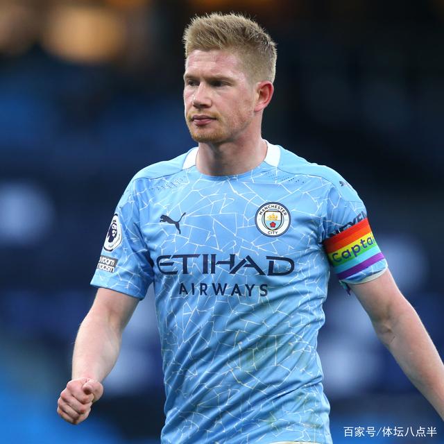 官方：切尔西签下19岁后卫哈托，转会费4418万欧签约至2032年（官宣：切尔西以4418万欧引进19岁后卫哈托，合同至2032年）