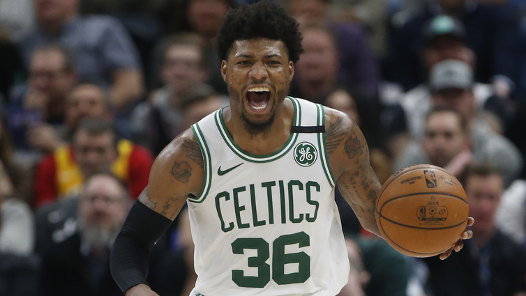 在赛场上展 在赛场上展